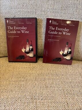 The Everyday Guide to Wine course guidebook and set of 4 CDS by - Burgundy Cover